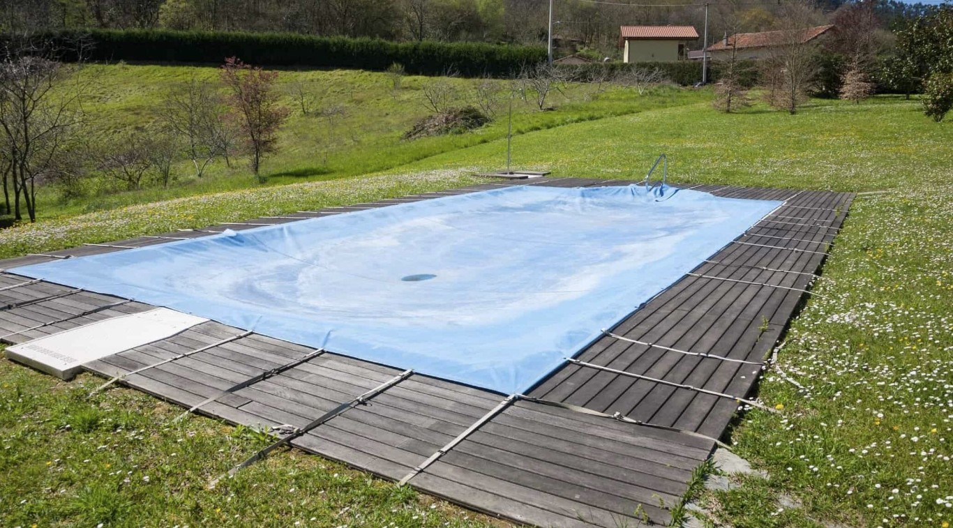 Green Pool Treatment & Algae Removal in Abilene, TX